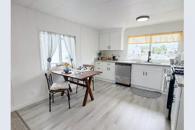 Commodore Lane #18, Sacramento, CA 95838 - Photo 4