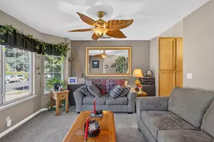 2000 Peridot St, Roseville, CA 95678 - Photo 8