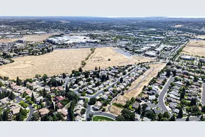 2000 Peridot Street, Roseville, CA 95678 - Photo 58