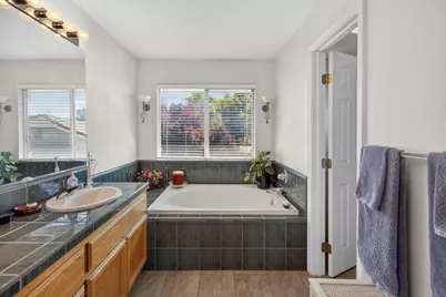 2000 Peridot Street, Roseville, CA 95678 - Photo 44