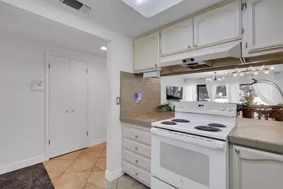 5522 Chianti Way, Citrus Heights, CA 95610 - Photo 6