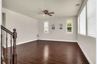 1360 Folsom Meadows Circle, Folsom, CA 95630 - Photo 8