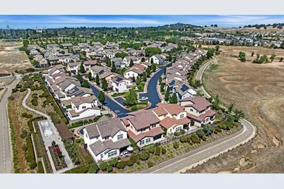 1360 Folsom Meadows Circle, Folsom, CA 95630 - Photo 40