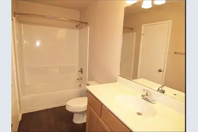 560 Pirinen Lane #E, Modesto, CA 95354 - Photo 28