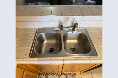 560 Pirinen Lane #E, Modesto, CA 95354 - Photo 8