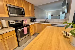 560 Pirinen Ln, Modesto, CA 95354 - Photo 6