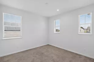 6081 W Summerwind Dr, Roseville, CA 95747 - Photo 22
