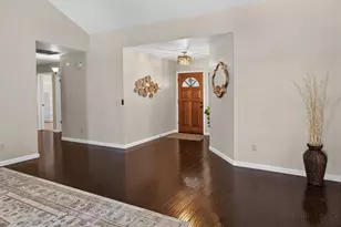 757 Savannah Dr, Yuba City, CA 95991 - Photo 4