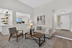 10 Breland Ct, Sacramento, CA 95823 - Photo 18