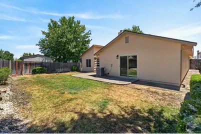 10 Breland Court, Sacramento, CA 95823 - Photo 36