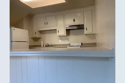 145 E 12th Street #5, Tracy, CA 95376 - Photo 6