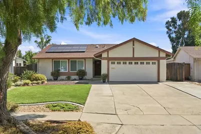 38770 Delphinium Court, Newark, CA 94560 - Photo 2