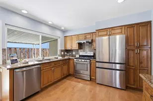 38770 Delphinium Ct, Newark, CA 94560 - Photo 22