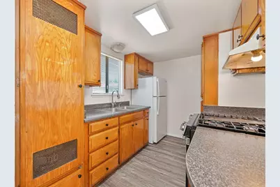 5618 Hillsdale Boulevard #B, Sacramento, CA 95842 - Photo 8