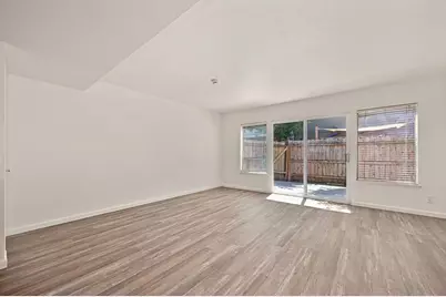 5618 Hillsdale Boulevard #B, Sacramento, CA 95842 - Photo 16