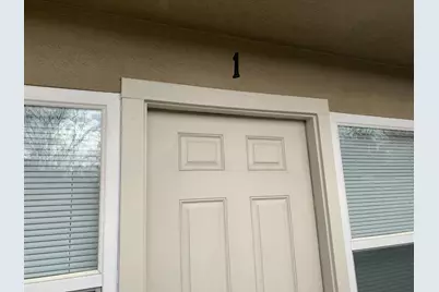 145 E 12th Street #1, Tracy, CA 95376 - Photo 4