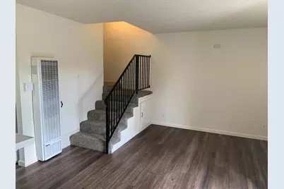145 E 12th Street #1, Tracy, CA 95376 - Photo 6
