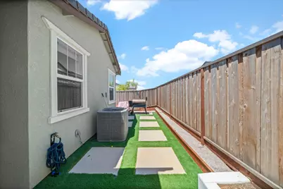 10169 Zane Way, Elk Grove, CA 95757 - Photo 44