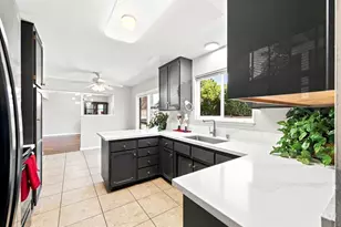 6701 Hillglen Way, Fair Oaks, CA 95628 - Photo 4