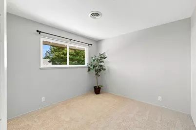 6701 Hillglen Way, Fair Oaks, CA 95628 - Photo 36