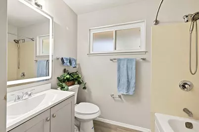 6701 Hillglen Way, Fair Oaks, CA 95628 - Photo 38