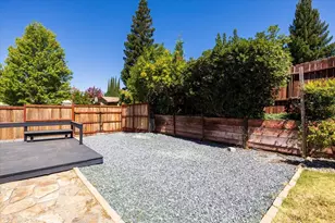6701 Hillglen Way, Fair Oaks, CA 95628 - Photo 12