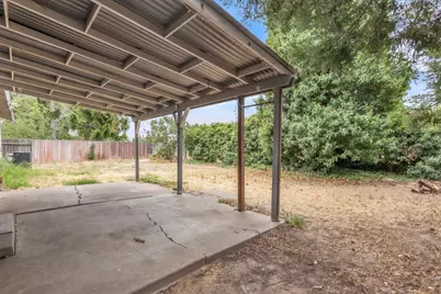 5890 Hollyhurst Way, Sacramento, CA 95823 - Photo 28
