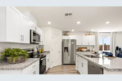 1489 South Elmer Road, Yuba City, CA 95993 - Photo 2