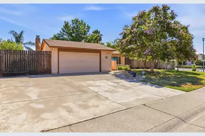 7024 Stanford Oak Drive, Sacramento, CA 95842 - Photo 2