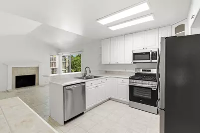 7024 Stanford Oak Drive, Sacramento, CA 95842 - Photo 10