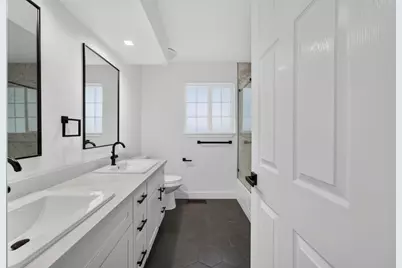 9430 Mazatlan Way, Elk Grove, CA 95624 - Photo 48