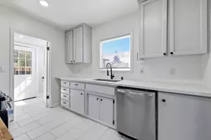 2237 Conifer Way, Sacramento, CA 95838 - Photo 22