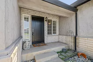 1730 Colombard Ct, Escalon, CA 95320 - Photo 4