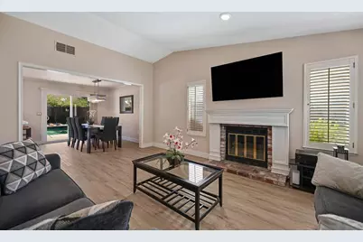 55 Bingham Circle, Sacramento, CA 95831 - Photo 14