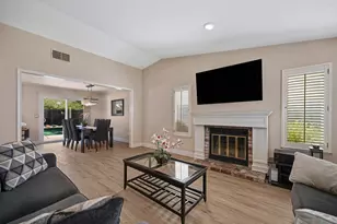 55 Bingham Cir, Sacramento, CA 95831 - Photo 14