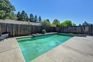 55 Bingham Cir, Sacramento, CA 95831 - Photo 40