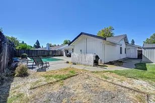 55 Bingham Cir, Sacramento, CA 95831 - Photo 44