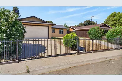 261 Graves Avenue, Sacramento, CA 95838 - Photo 2