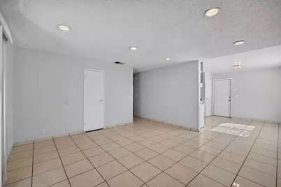 261 Graves Avenue, Sacramento, CA 95838 - Photo 12