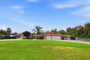 11378 Mountain View Rd, Tracy, CA 95376 - Photo 2
