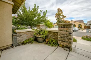 2205 Russell Cir, Woodland, CA 95776 - Photo 6