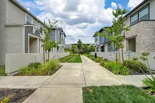 3074 River Trout Walk, Sacramento, CA 95833 - Photo 4