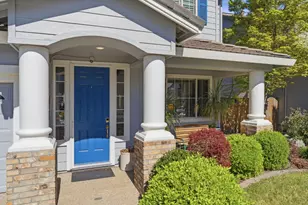 319 Stage Stop Ct, El Dorado Hills, CA 95762 - Photo 4