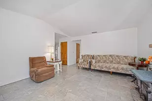 4271 Soledad Ave, Sacramento, CA 95820 - Photo 14