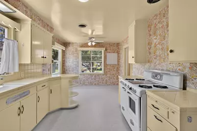 980 Coronado Boulevard, Sacramento, CA 95864 - Photo 20