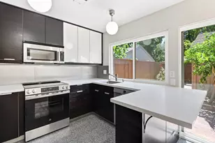 1036 Vanderbilt Way, Sacramento, CA 95825 - Photo 24
