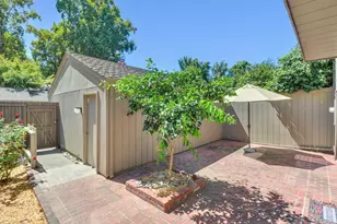 1036 Vanderbilt Way, Sacramento, CA 95825 - Photo 4