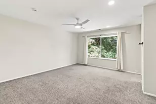 1036 Vanderbilt Way, Sacramento, CA 95825 - Photo 14