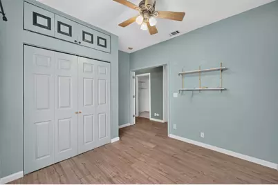 8964 Panamint Court, Elk Grove, CA 95624 - Photo 18