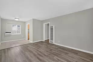 2814 37th St, Sacramento, CA 95817 - Photo 6